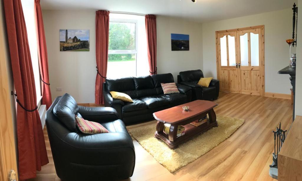 Joes Cottage Clarecastle Экстерьер фото